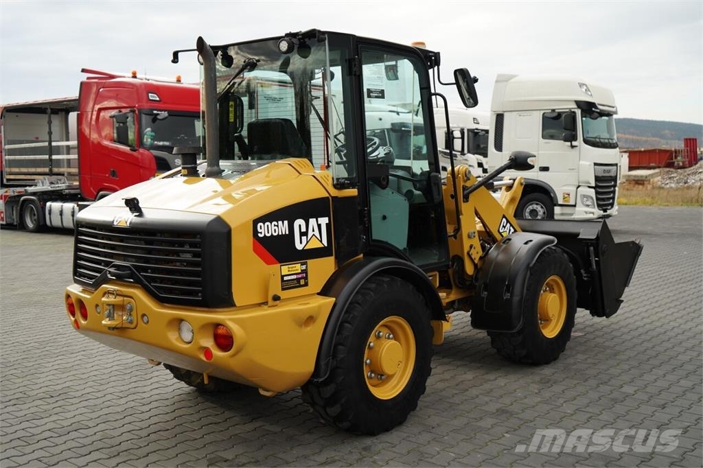 CAT 906M Ładowarki kołowe