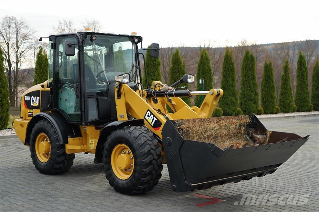 CAT 906M Ładowarki kołowe