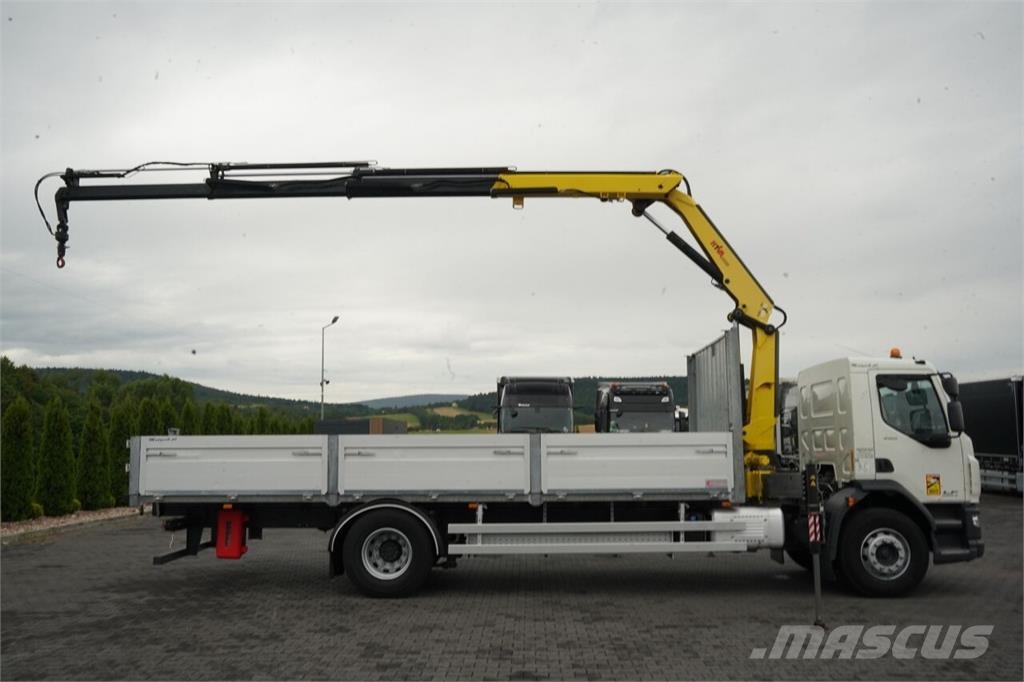 DAF LF 260 / 4X2 / SKRZYNIOWY - 7.30 + HDS HYVA HC 153 Ciężarówki typu Platforma / Skrzynia