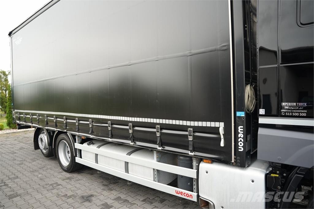 DAF XF 480 شاحنات بغطاء جانبي