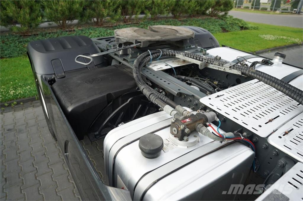DAF XF 480 트랙터 유닛