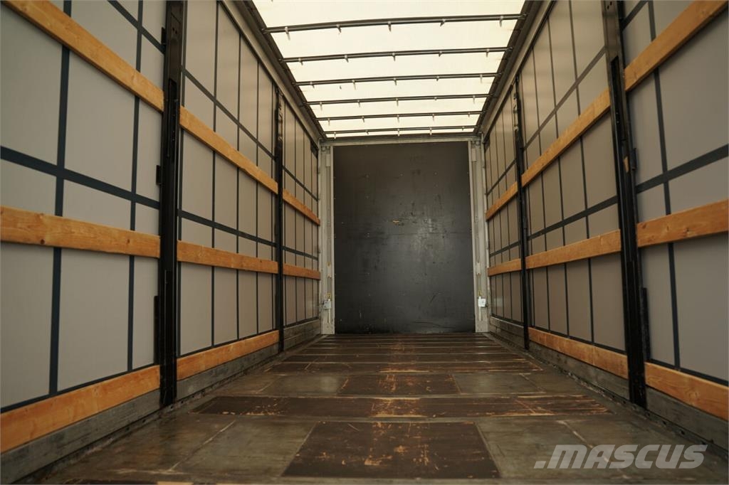 DAF XF 480 Camion à rideaux coulissants (PLSC)