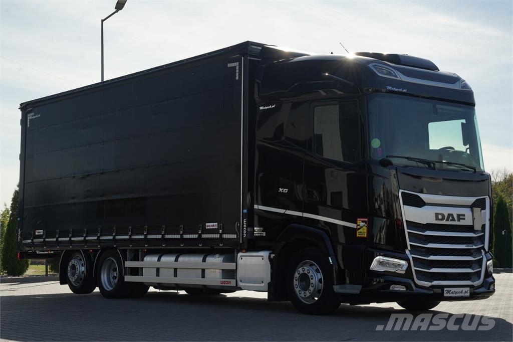 DAF XG 480 Caminhões com cortinas laterais