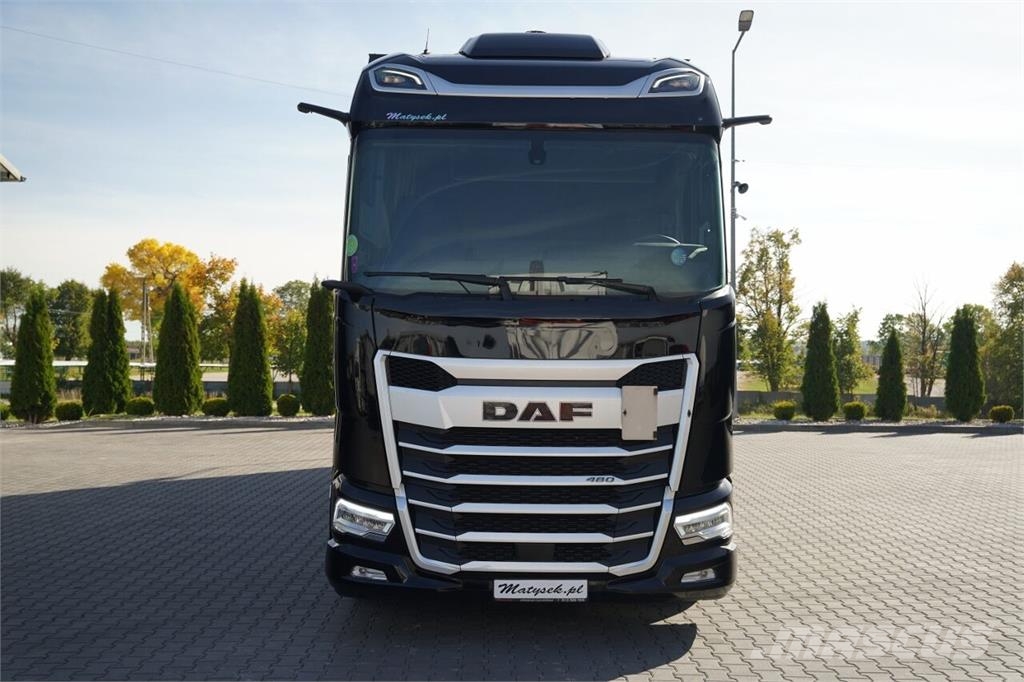 DAF XG 480 Caminhões com cortinas laterais