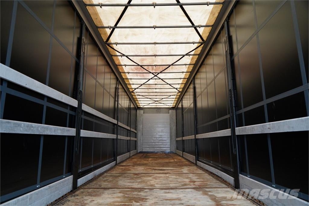 Fliegl / FIRANKA / MEGA / OŚ PODNOSZONA / DACH PODNOSZONY Curtainsider semi-trailers
