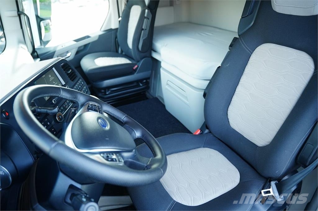 Ford F-MAX 500 / HYDRAULIKA / I-PARK COOL / EURO 6 Cavalos mecânicos