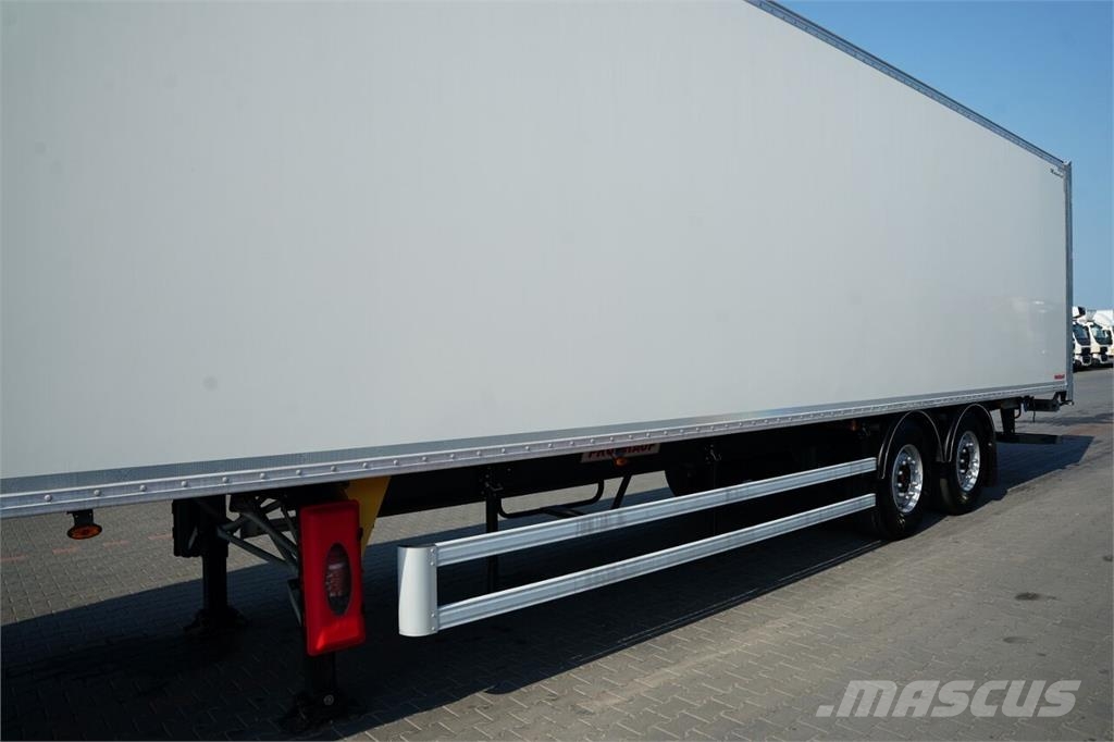 Fruehauf Dengtos puspriekabės