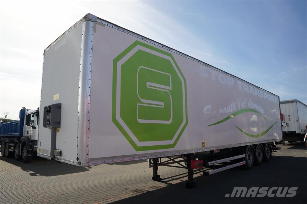Fruehauf Lettisolert skaptrailer