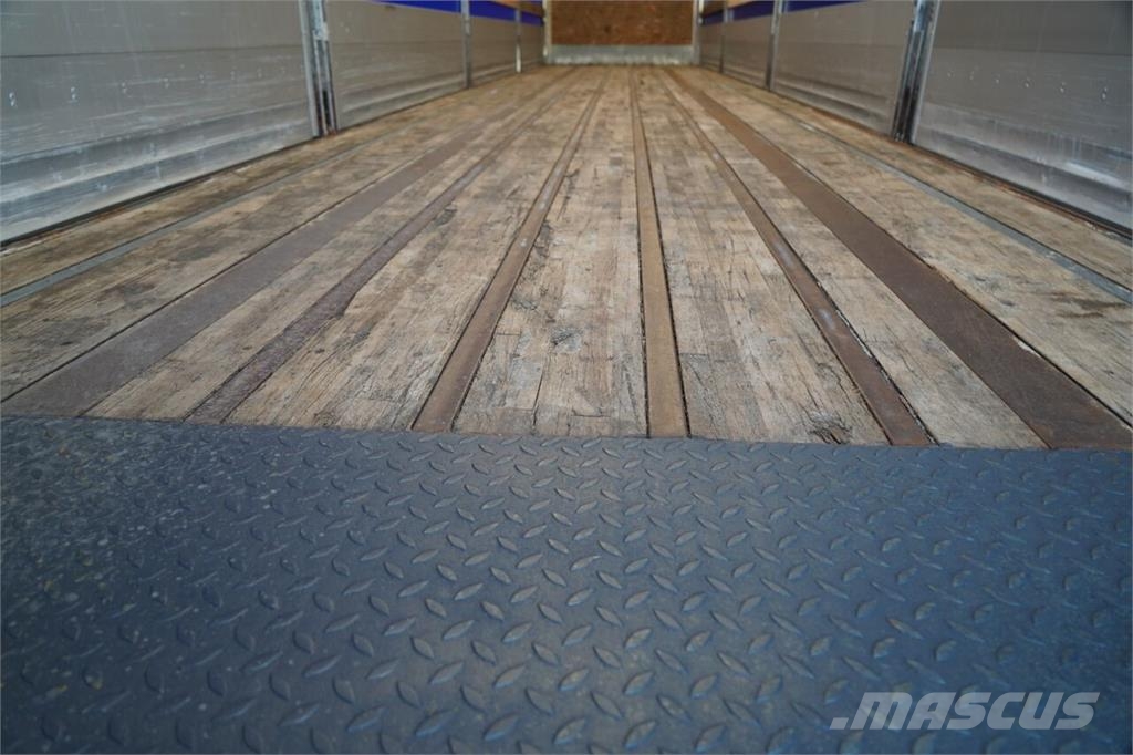 Fruehauf BURTO-FIRANKA / STANDARD / MOCNA PODŁOGA / OŚ PODN Semirremolques de caja de lona