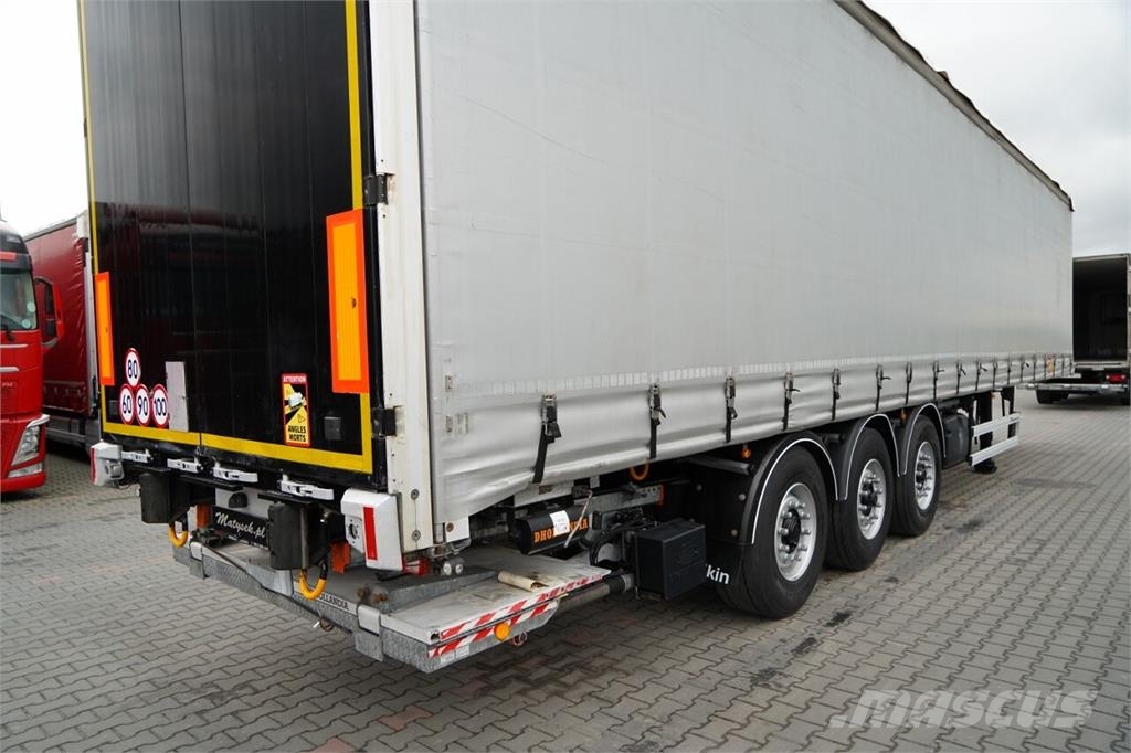 Fruehauf STANDARD Curtainsider semi-trailers