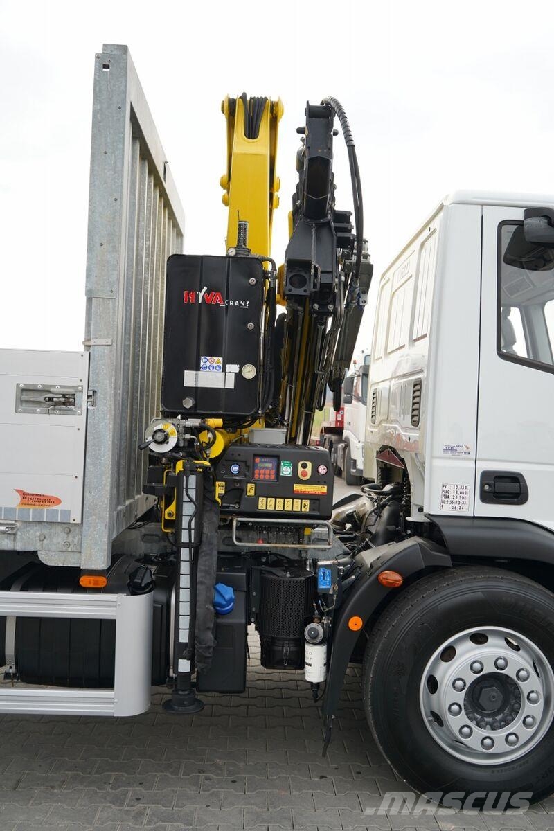 Iveco 180E25 Camiones plataforma