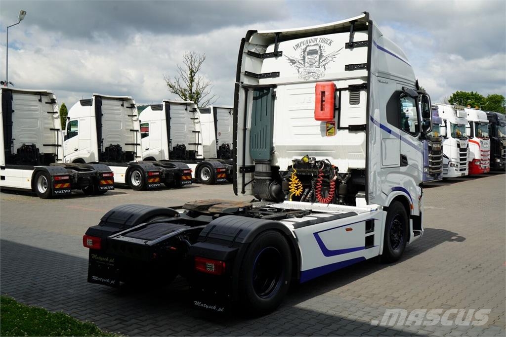 Iveco S-WAY 510 Tracteur routier