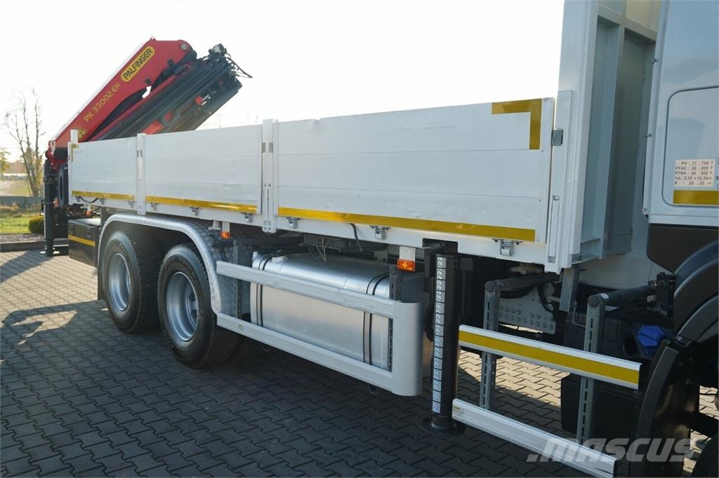 Iveco X- WAY 480 / 6x4 / SKRZYNIOWY - 6,1 m / + HDS PALF Kamioni sa otvorenim sandukom