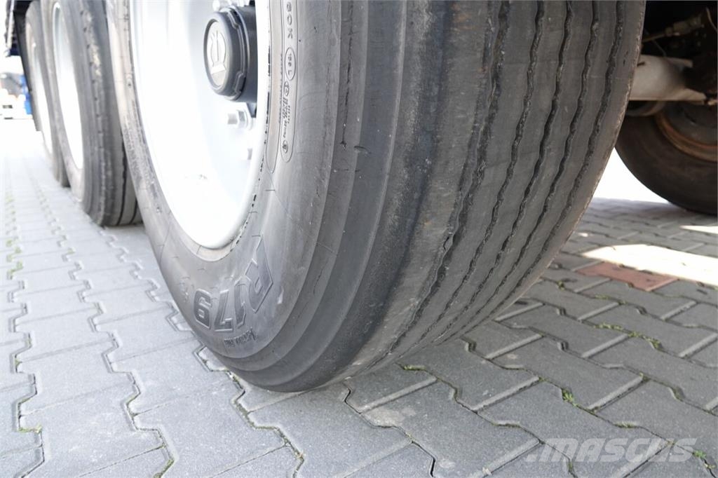 Krone Semirremolques de caja de lona