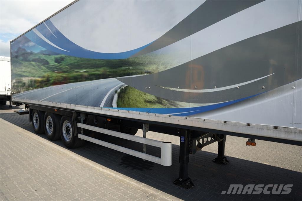 Lecitrailer Dobozos félpótkocsik