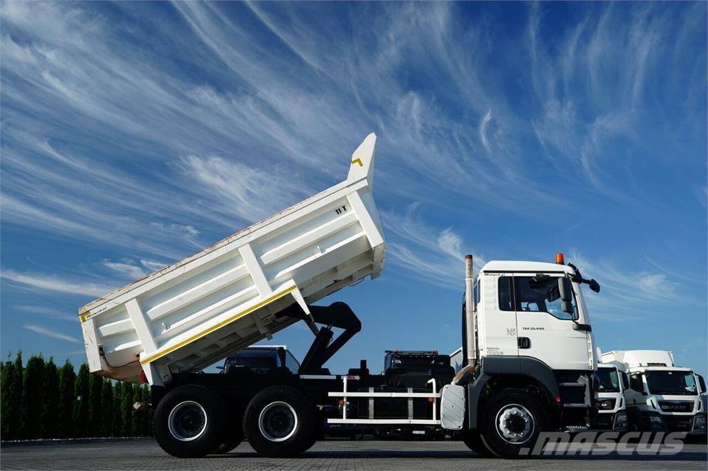 MAN TGA 33.440 Camiones bañeras basculantes o volquetes