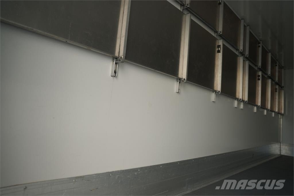 MAN TGL 10.180 / 4x2 / CHŁODNIA - 6,1 M / THERMO KING  شاحنات بدرجة حرارة قابلة للضبط