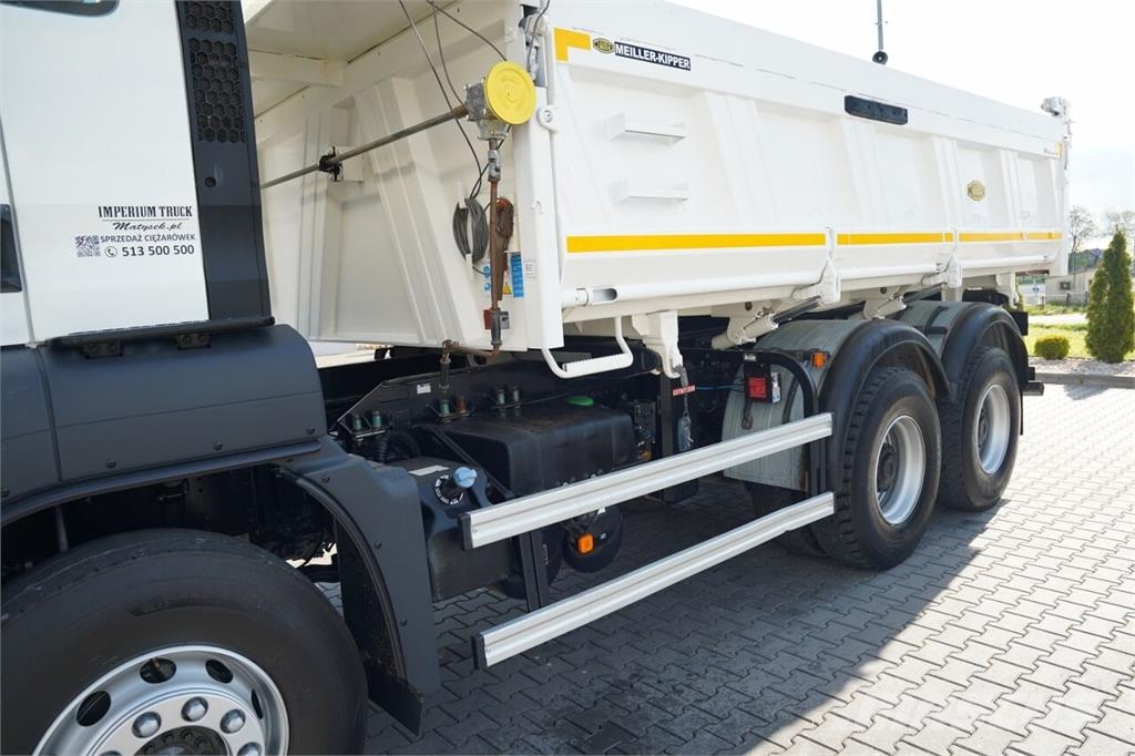 MAN TGS 33.360 Самосвал