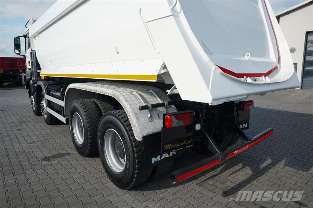 MAN TGS 41.460 Camion benne