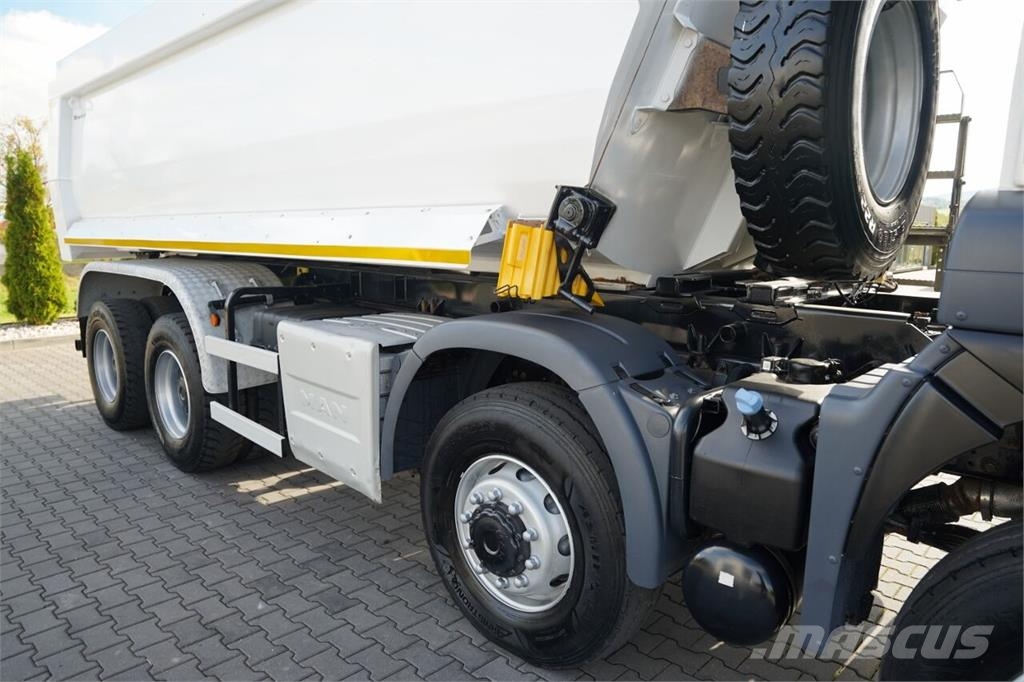 MAN TGS 41.460 Camion benne