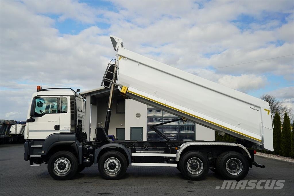MAN TGS 41.460 Camion benne