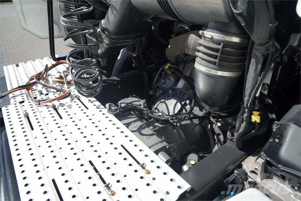 MAN TGX 18.470 وحدات الجر