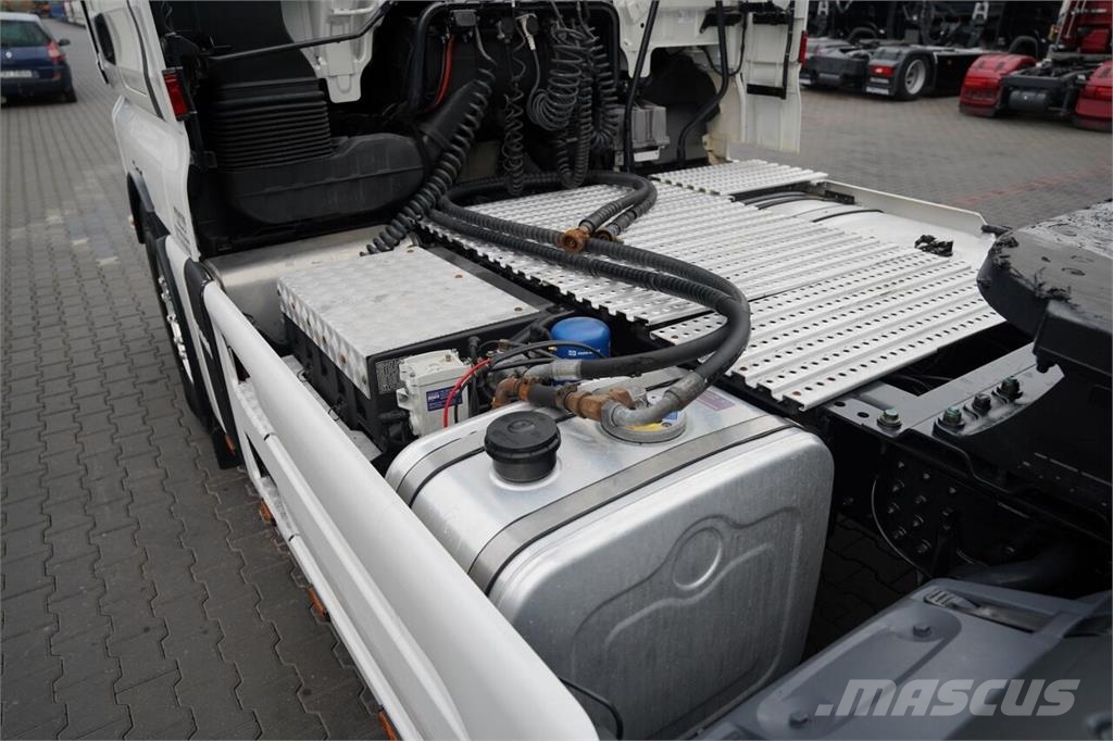MAN TGX 18.540 / XLX / HYDRAULIKA / RETARDER / SKÓRY / Tractores (camiões)