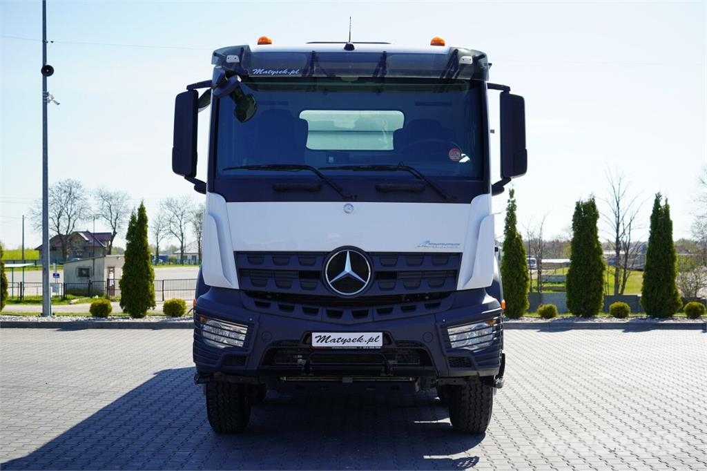 Mercedes-Benz AROCS 3243 / 8x4 / WYWROTKA DWUSTRONNA 6.1 M / HYD 傾卸式卡車