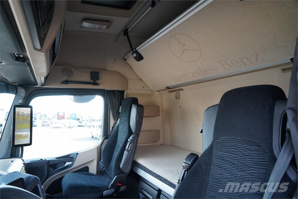 Mercedes-Benz ACTROS 1845 Prime Movers