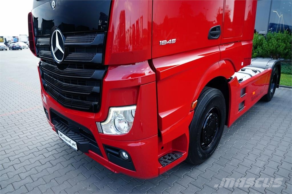 Mercedes-Benz ACTROS 1845 وحدات الجر