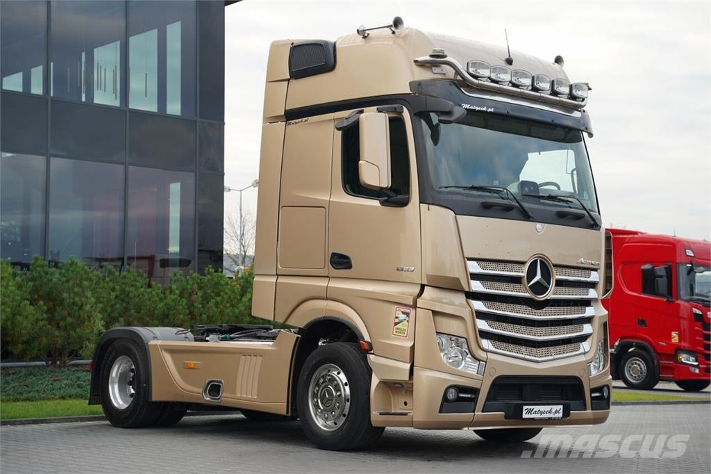 Mercedes-Benz ACTROS 18 53 Vetopöytäautot
