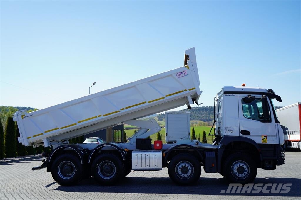 Mercedes-Benz AROCS 3243 / 8x4 / WYWROTKA DWUSTRONNA 6.1 M / HYD 傾卸式卡車