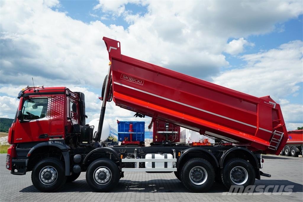 Mercedes-Benz AROCS 4145 Kiperi kamioni