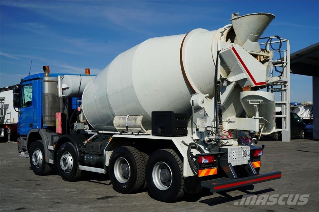 Mercedes-Benz AROCS 3241 Автобетоносмесители