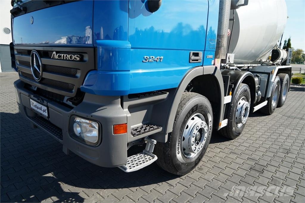 Mercedes-Benz AROCS 3241 Автобетоносмесители