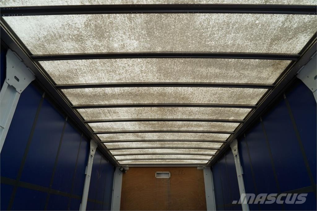 Renault PREMIUM 380 DXI Curtainsider trucks