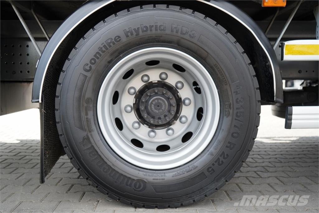 Renault PREMIUM 380 DXI Curtainsider trucks