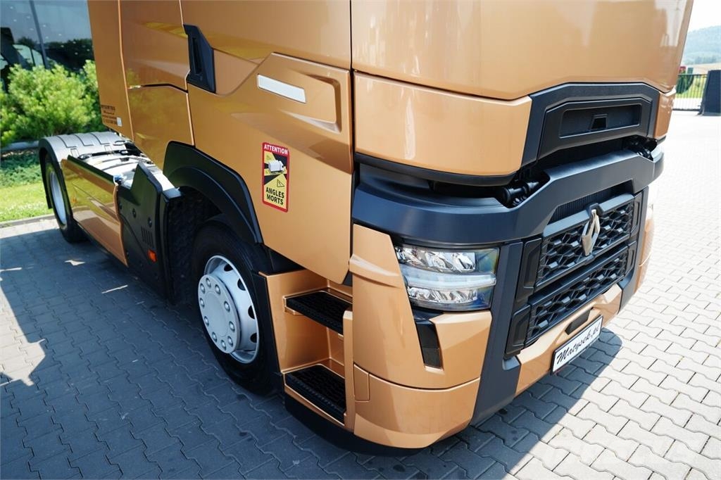 Renault T 520 曳引機組件