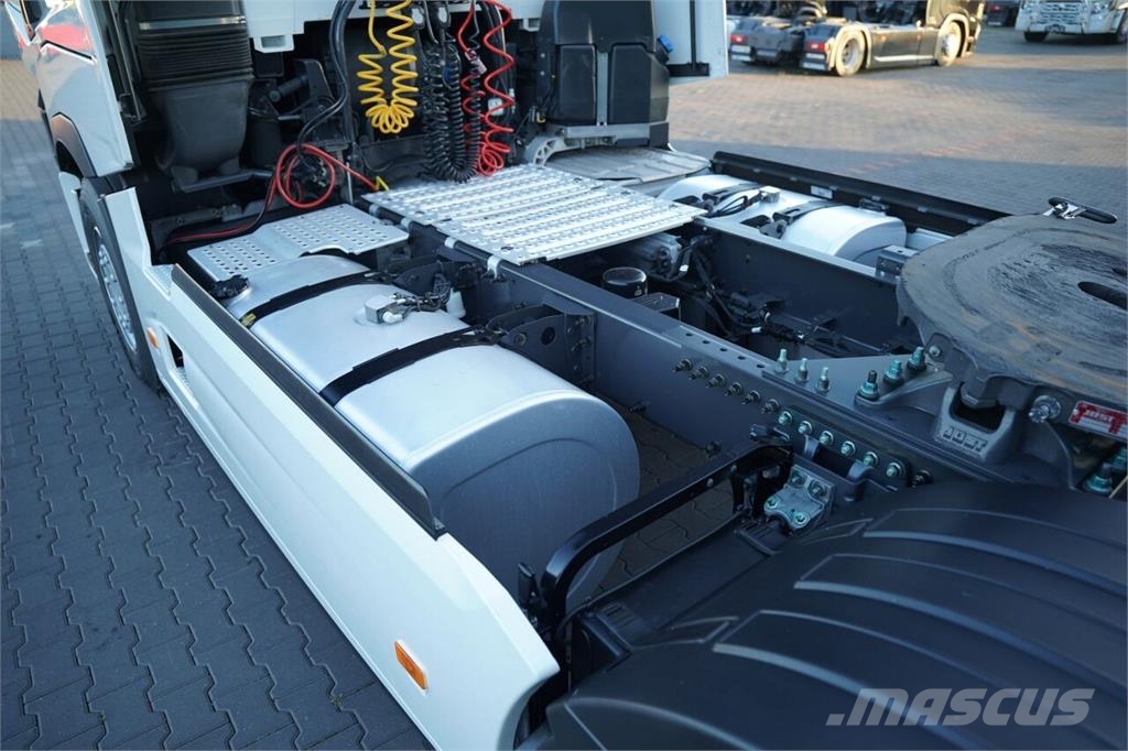 Renault T HIGH 520 / RETARDER / I-PARK COOL / EURO 6 Trekkers