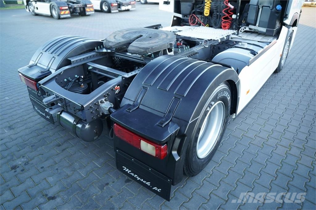Renault T HIGH 520 / RETARDER / I-PARK COOL / EURO 6 Trekkers