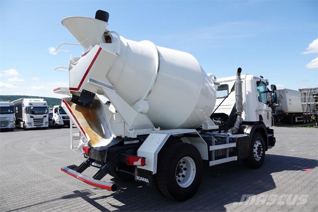 Scania P 320 Camiones hormigonera