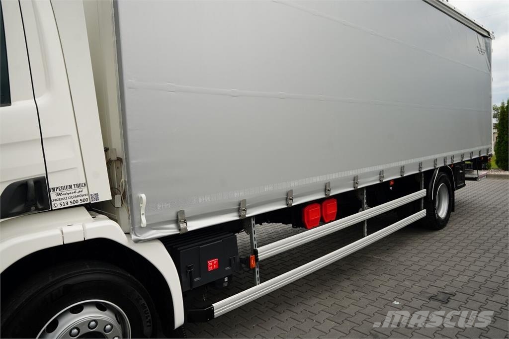 Scania P 320 カーテンサイダートラック