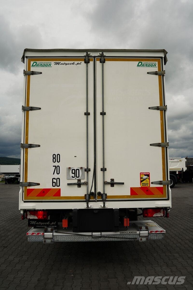 Scania P 320 カーテンサイダートラック