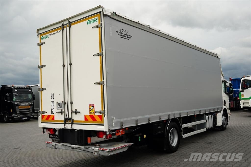 Scania P 320 カーテンサイダートラック
