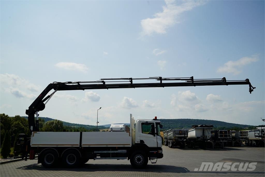 Scania P 360 / 6X4 / SKRZYNIOWY 4.85 + HDS HIAB 211 E-6 H Lastbil med lad/Flatbed