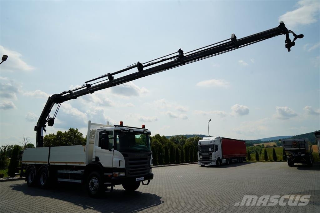 Scania P 360 / 6X4 / SKRZYNIOWY 4.85 + HDS HIAB 211 E-6 H Lastbil med lad/Flatbed