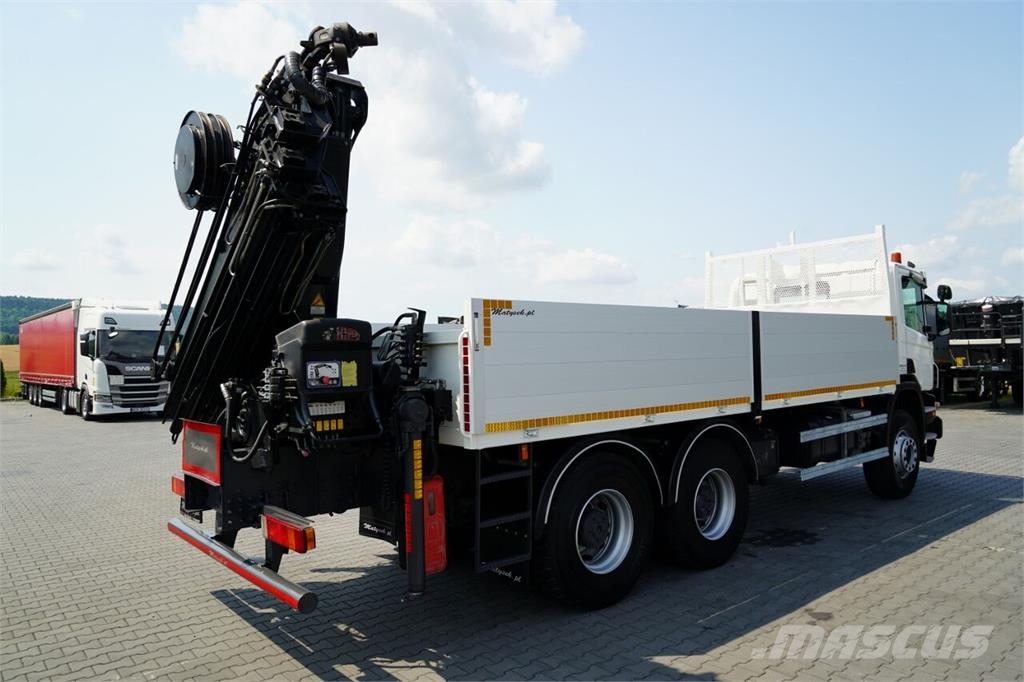 Scania P 360 / 6X4 / SKRZYNIOWY 4.85 + HDS HIAB 211 E-6 H Lastbil med lad/Flatbed