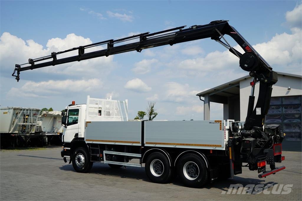 Scania P 360 / 6X4 / SKRZYNIOWY 4.85 + HDS HIAB 211 E-6 H Lastbil med lad/Flatbed