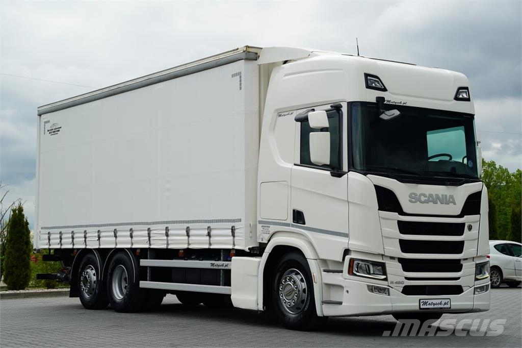 Scania R 450 Camiones de caja de lona