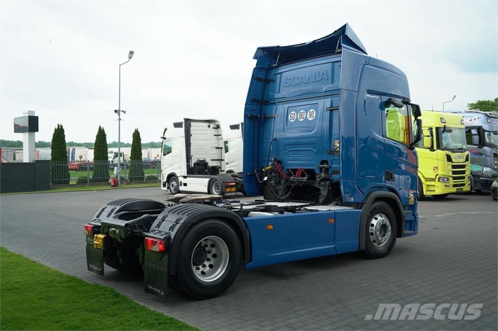 Scania R 450 Τράκτορες